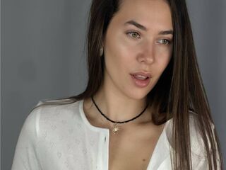 free live chat CharleneKnow