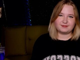 hot cam girl masturbating ChimberWo