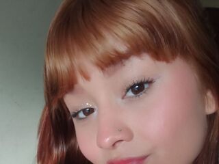 masturbating cam girl ChloeMahya