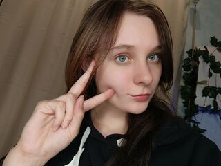 fingering girl cam ChrystalNoury