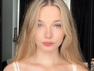 cam girl live webcam CleliaGoel
