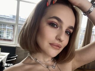 naked cam girl masturbating CloeTwilight