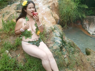 naked camgirl masturbating CrystallZane