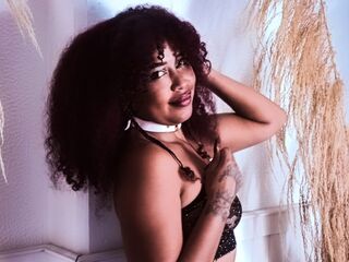 camgirl playing with sex toy DalilaHeins