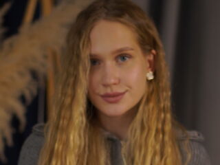 naked cam girl masturbating with vibrator DamarisWellnitz