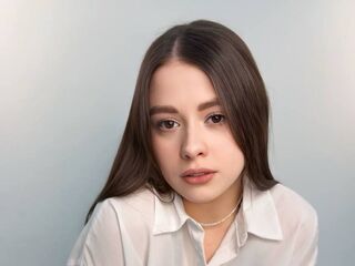 cam whore DanielleGrovier