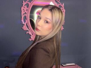 shaved pussy web cam DarnellCalvani