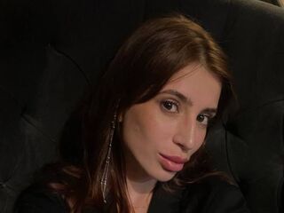 naughty cam girl masturbating with dildo DonnettaKottman