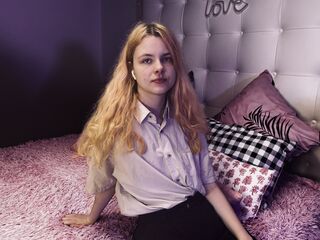 camgirl picture EleanorCain