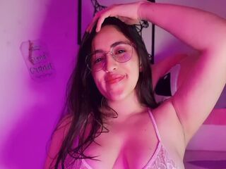 live webcam model ElinaWeyn