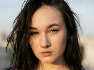 fingering camgirl EllaVietor
