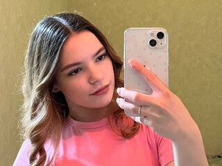 camgirl photo ElmerRoche