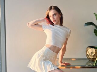 masturbating webcamgirl EmmaFlorences