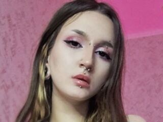 naked camgirl EnnAsuka