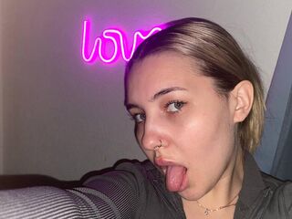 closeup web cam EvelInDreamer