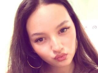 girl webcam show FatimahAmargo