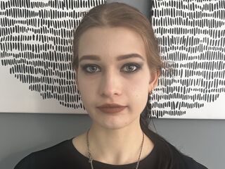 shaved pussy cam FoxiaLee