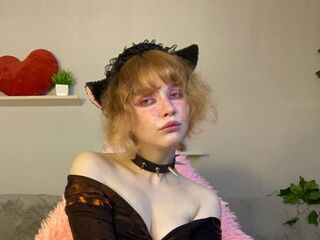 naughty camgirl FuriKreks