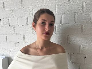 sex cam show GeralynMcgloster