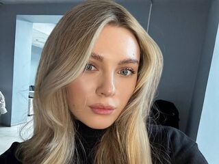 camgirl porn cam GladysAgard