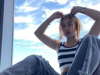 adult live cam GwenBennett