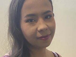 camgirl photo HanaMontenegro