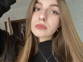 teasercam HolliyCopper