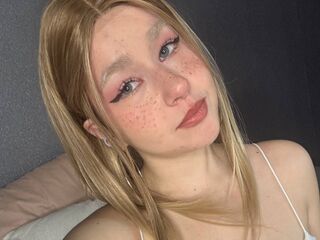 hot strip tease webcam HoneyLumi
