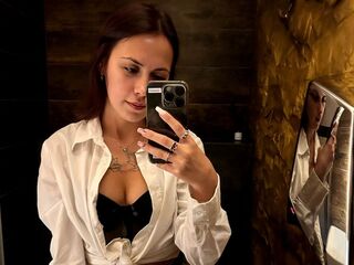 hot strip tease web cam IslaScarlett