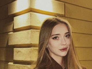 camgirl pic IvaBusack