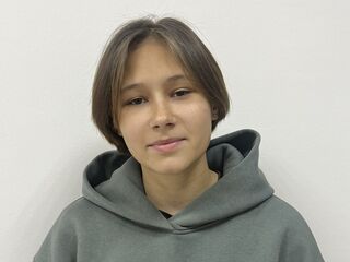 camgirl shaving pussy JeanPerez