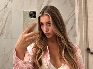 beautiful webcamgirl JohnieBritton
