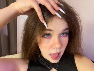 naughty camgirl masturbating with vibrator JuliaJohnos