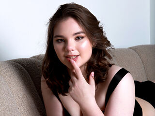 live video chat JullieBell