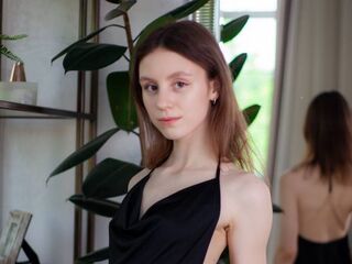 free jasmin livecam JuneMills