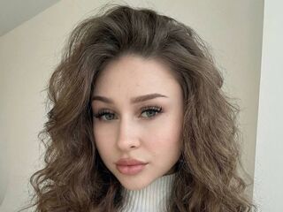 porn cam JunitaDroze