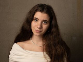 camslut fingering wet pussy KalaHemstreet