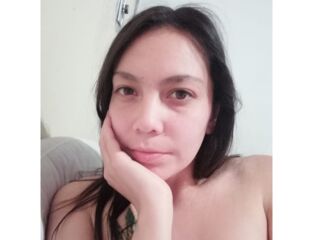 livesex cam show KarlaGoldens