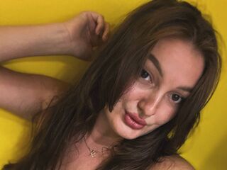 naked cam girl masturbating with vibrator KattieKonarski