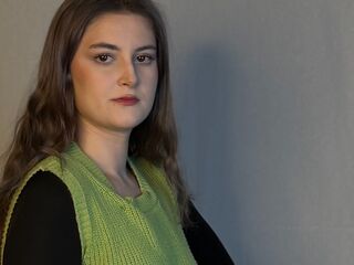 mastubating web cam girl KerryDargan