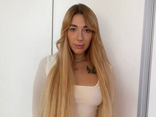 masturbating webcamgirl KeteAksinina