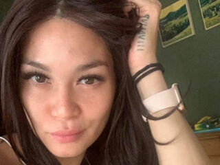 sex cam show KinkyKumiho