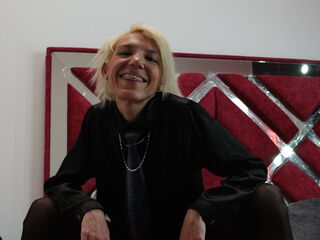 free hardcore sex webcam KloeSwings