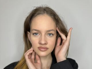 camslut KoriHallquist