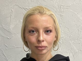 nude webcam girl pic LanaReals