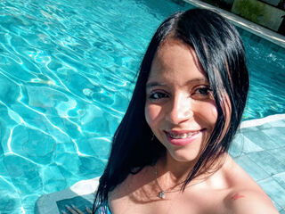 naked girl with cam masturbating LauraVelle