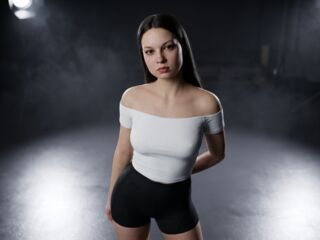 fingering camgirl LeibeeThi