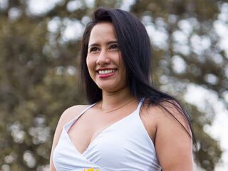 beautiful webcamgirl LenaCarther