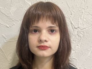 girl showing pussy LillyMilly