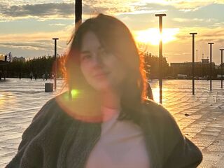 cam girl playing with sextoy LisbethSzoc